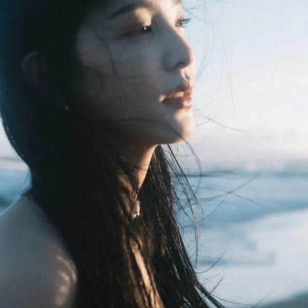 饥饿 海报