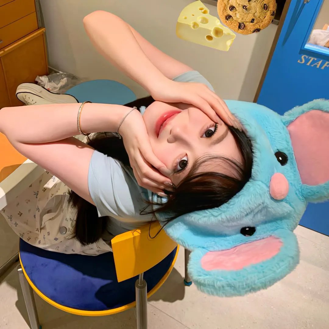 腼腆英雄 海报